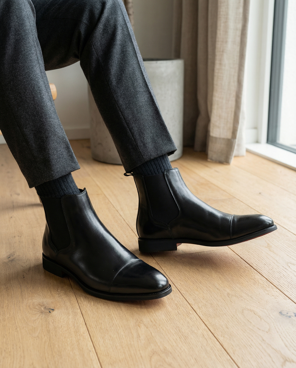 Tiberio Faux Leather Elastic Side Ankle Chelsea Boots