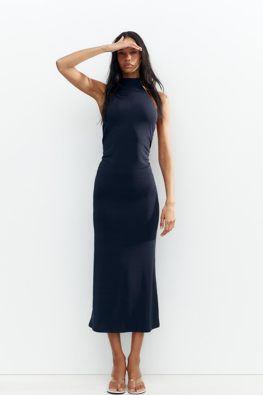 Serafina Evania Sleeveless Midi Dress