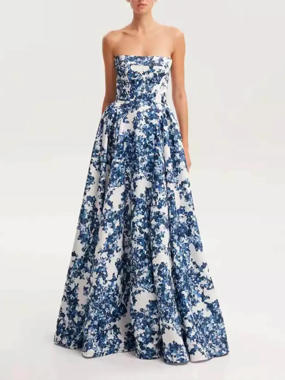 Aitana Elegant Dress