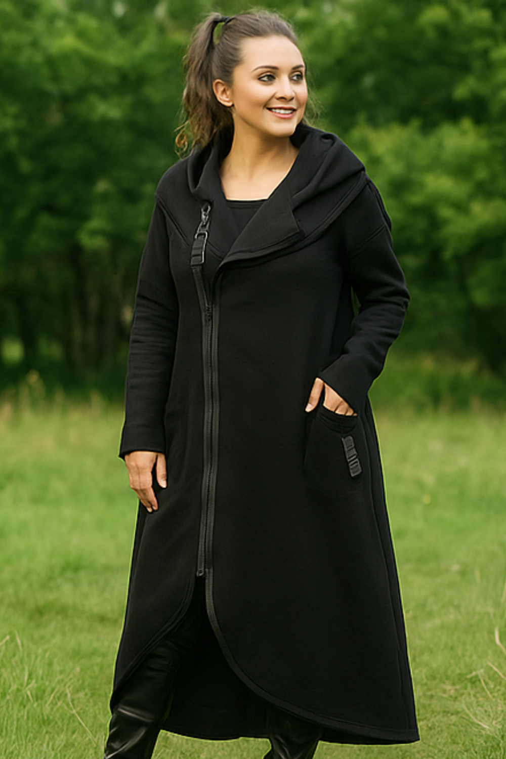 Nana Zip Hoodie Black