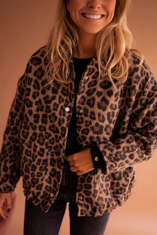 Felira Trendige Statement-jacke