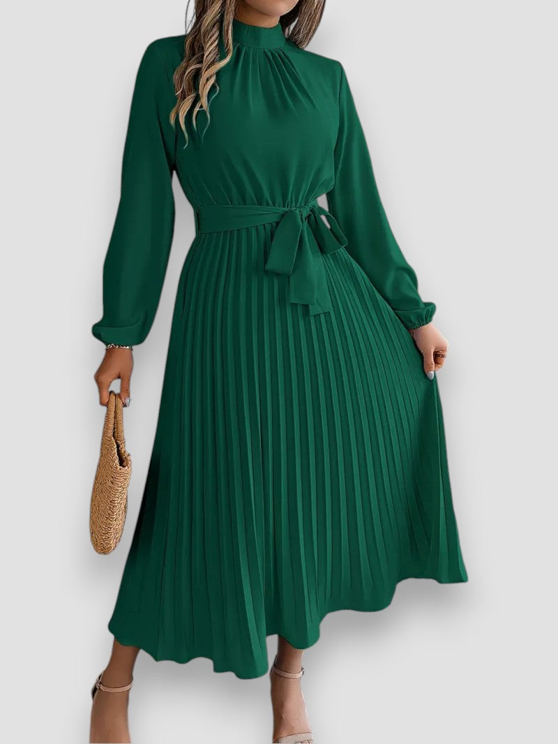 Layla Classic Dress