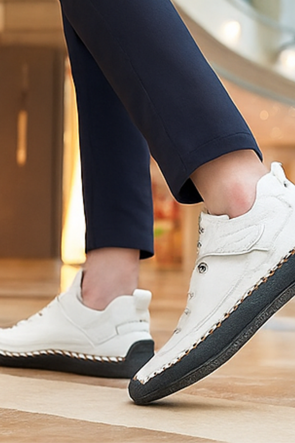 Aleera Lightweight Breathable Leather Comfort Sneakers