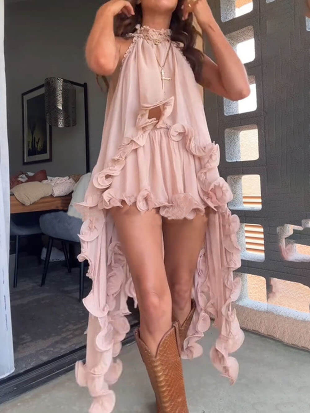 Romantic Drama Ruffle Shorts