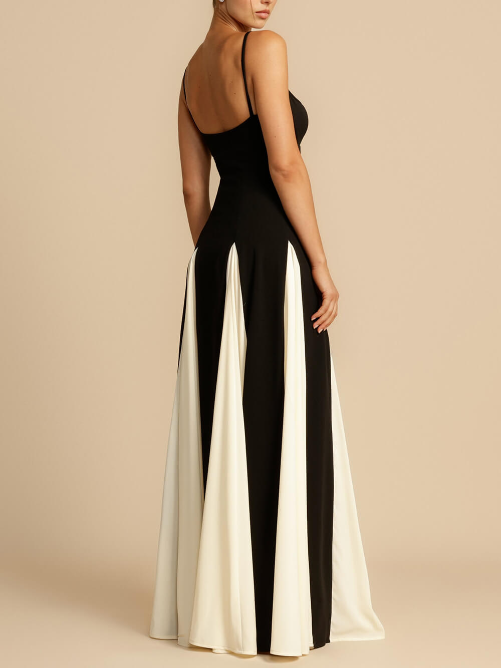 Sophia Elegant A-Line Maxi Dress With Panel Details and Tulle