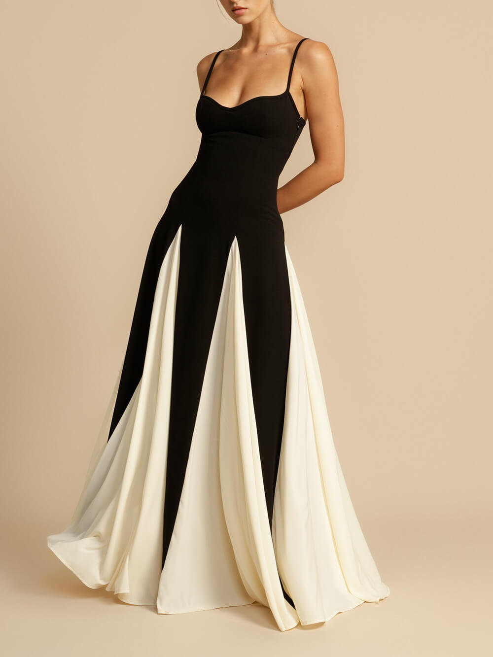 Sophia Elegant A-Line Maxi Dress With Panel Details and Tulle