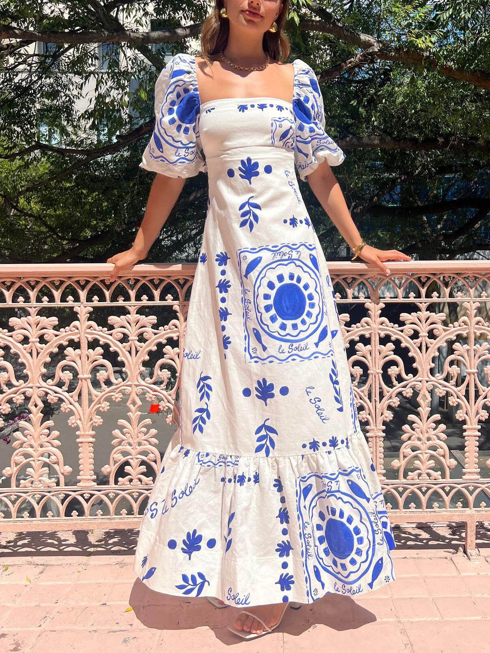 Floral Puff-Sleeve Vacation Midi Dress