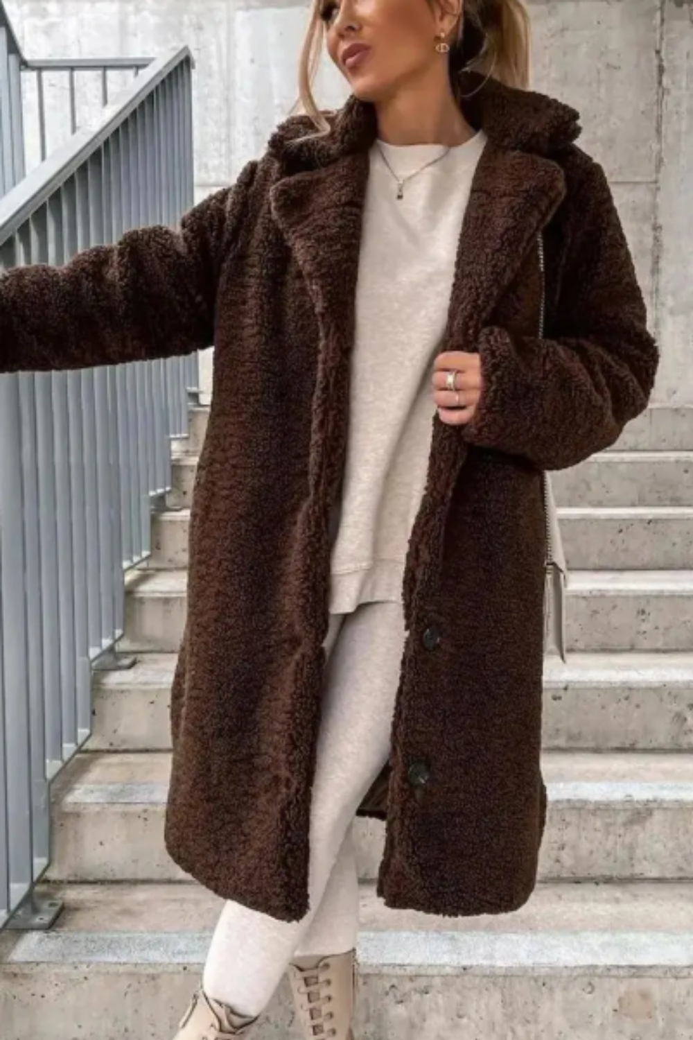 Jess Teddy Mantel Dunkelbraun