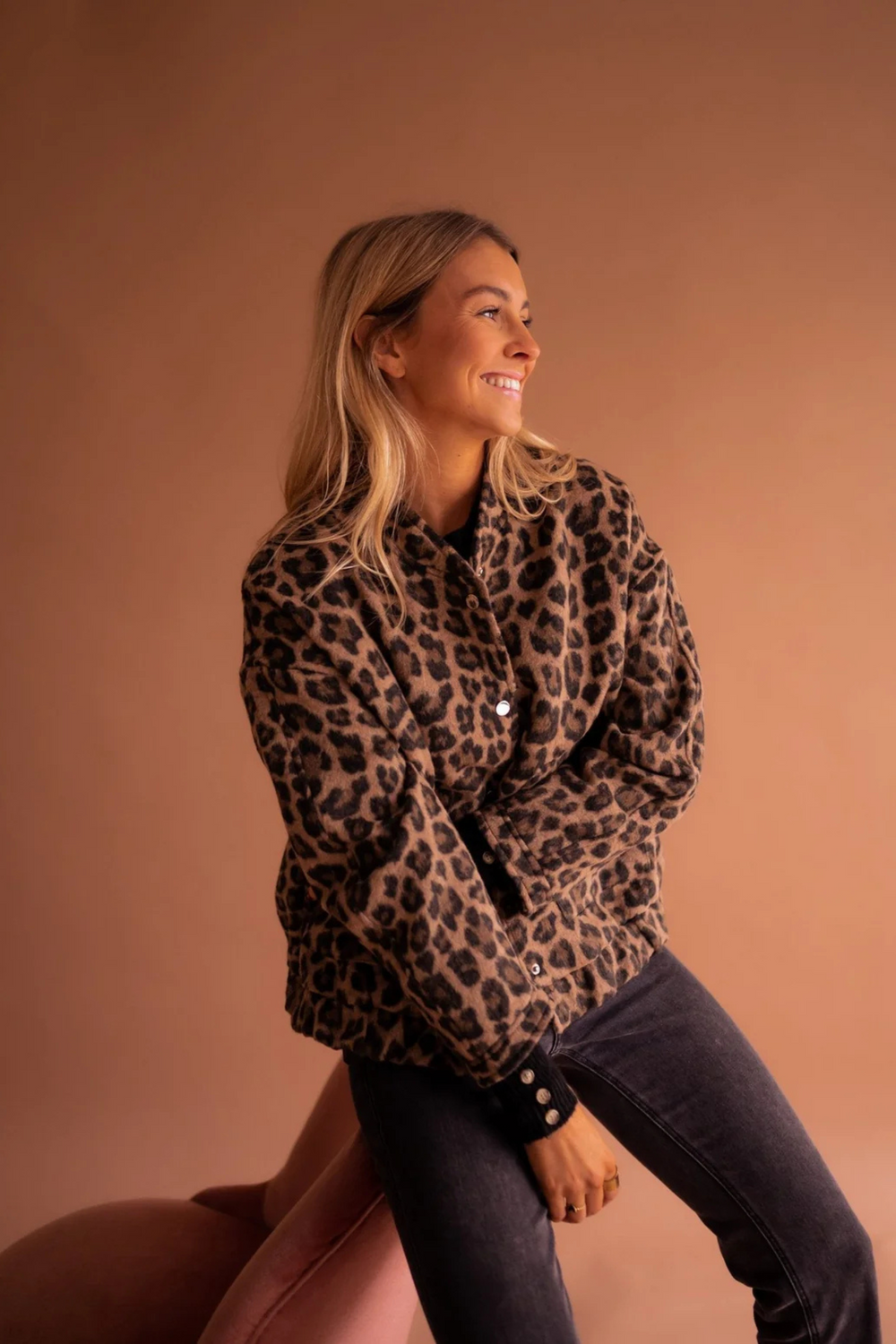 Felira Trendige Statement-jacke