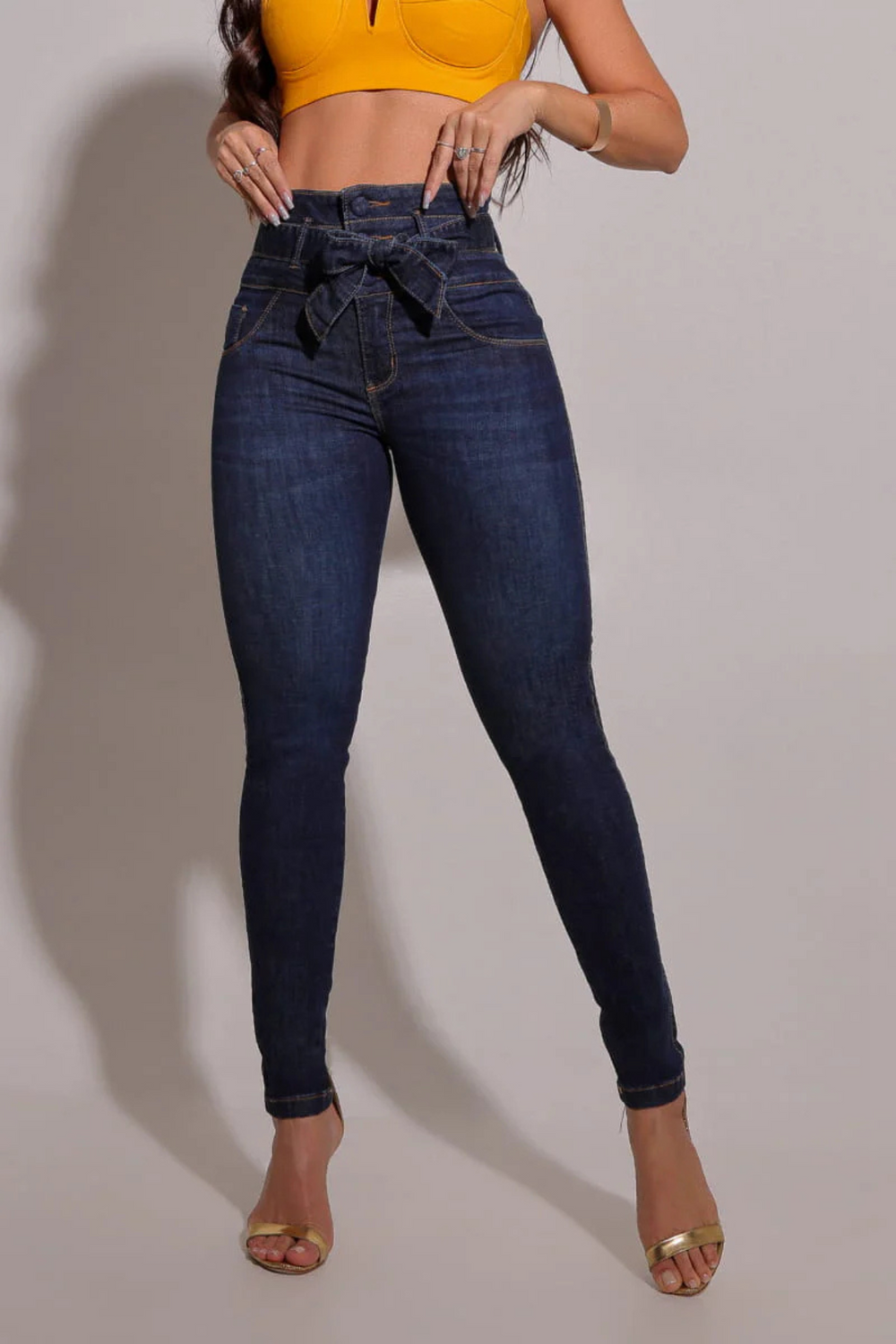 Yara Shaping Mid-Rise Jean with Adjustable Belt Premium