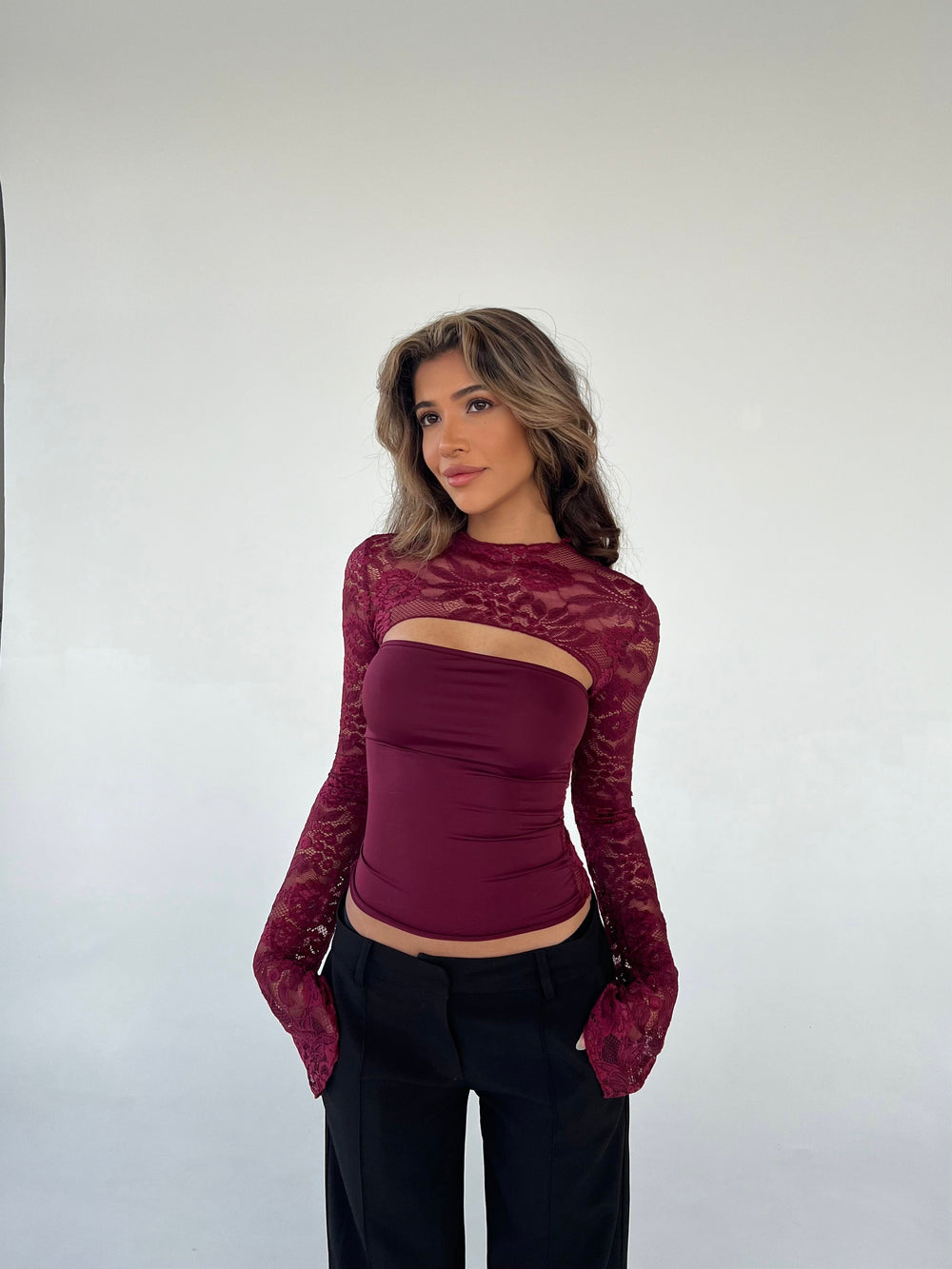 Lacevera Lace Set