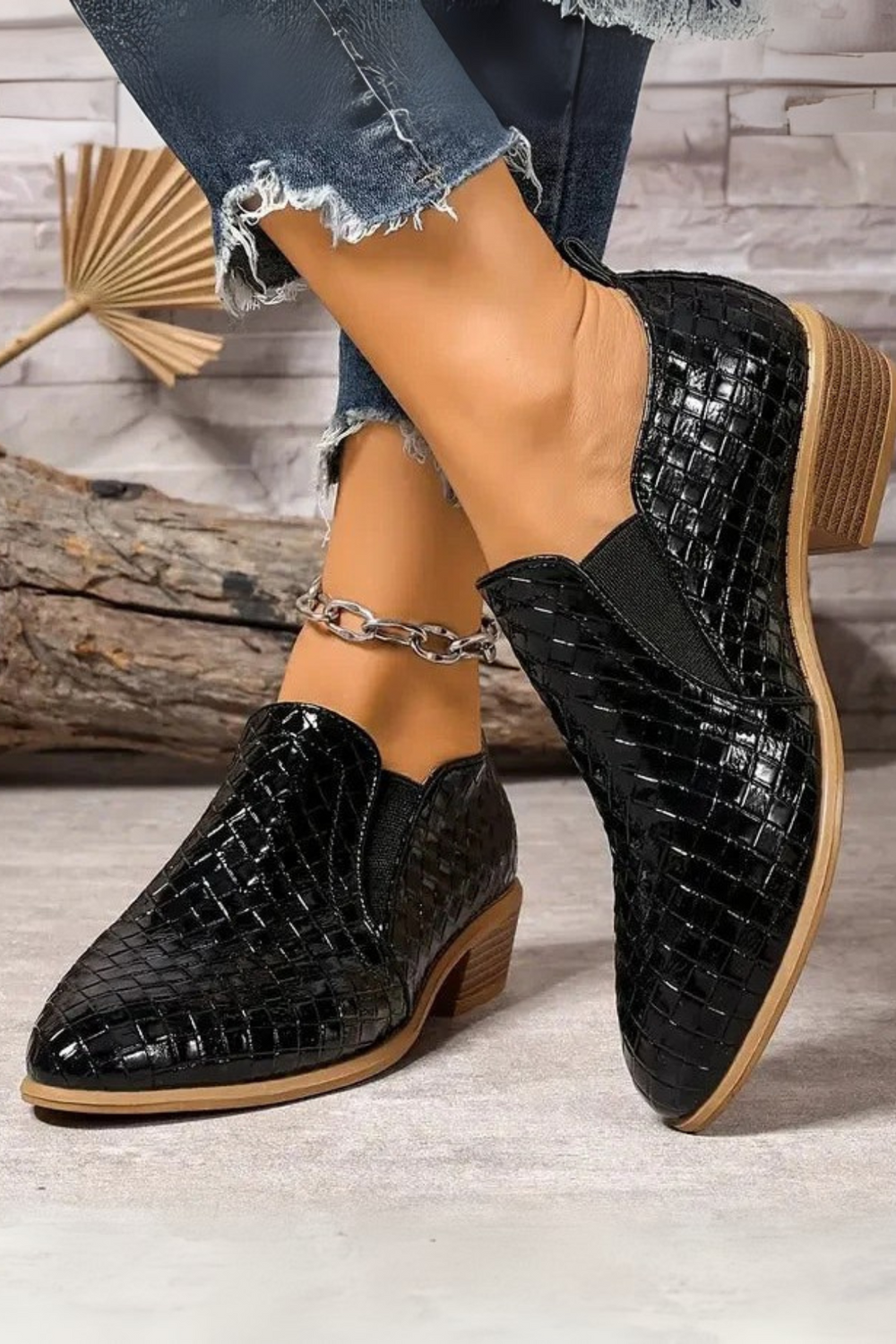 Xandra Leather Orthopedic Oxford Shoe Black