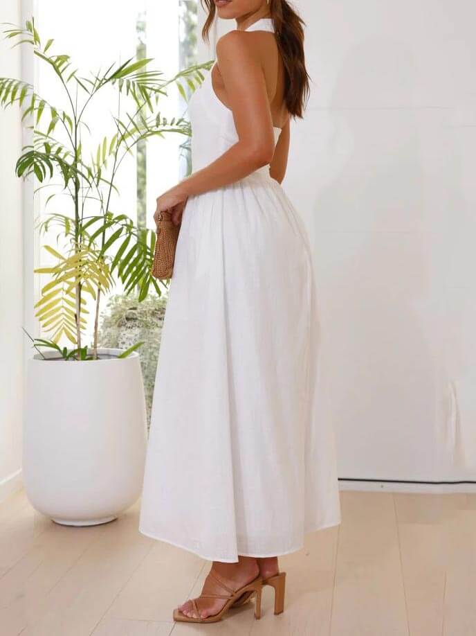 Tailliertes Black Halter Midi Dress