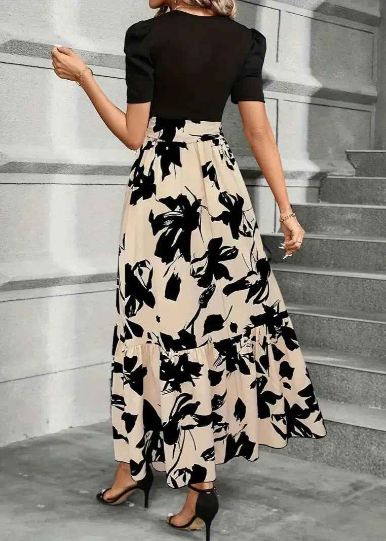 Astrid Elegant Floral Maxi Dress for Summer Days