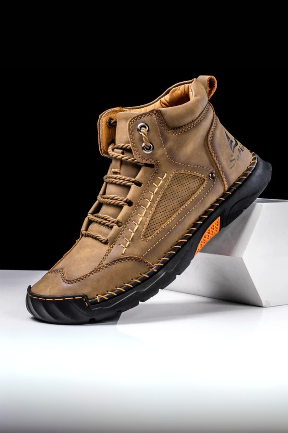 Moriarty Leather High-Top Shoes