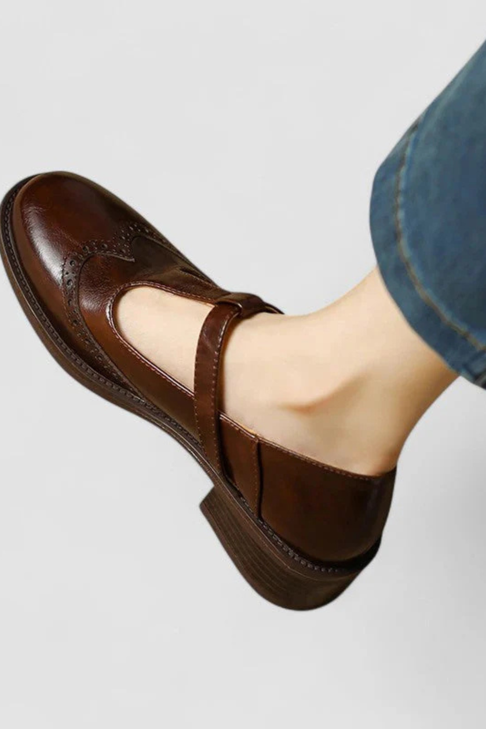 Livia Classic Strappy Leather Comfortable Sandal Shoes