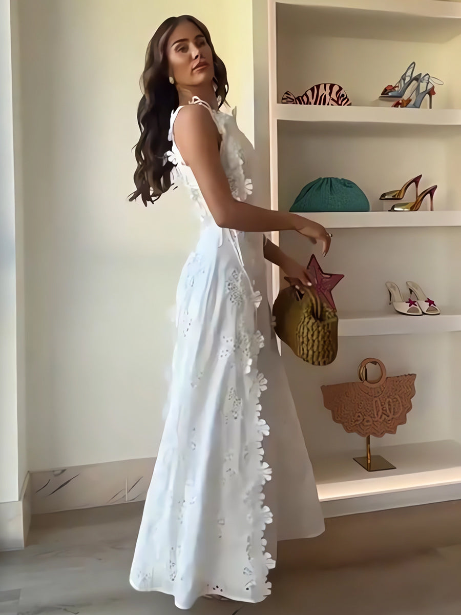 Sylara Traumhaftes Lace Shoulder Dress