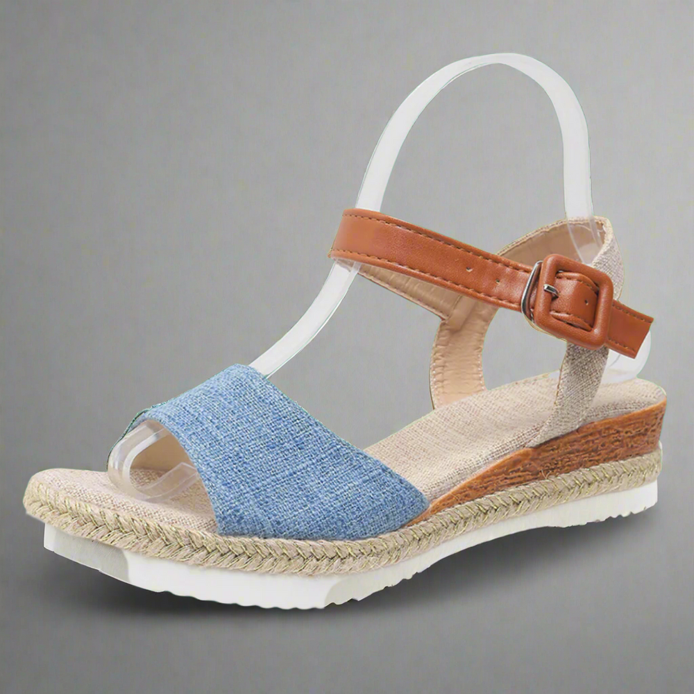 Yrsa Wedge Sandal