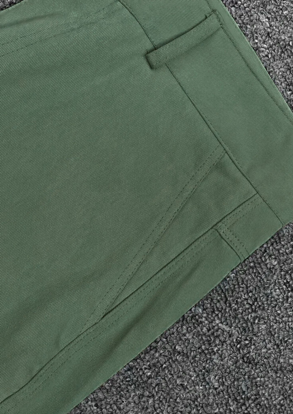 Noel Lightweight Breathable Cargo Shorts for Men in Green