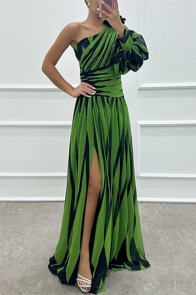 Shiloh Fitted Dress