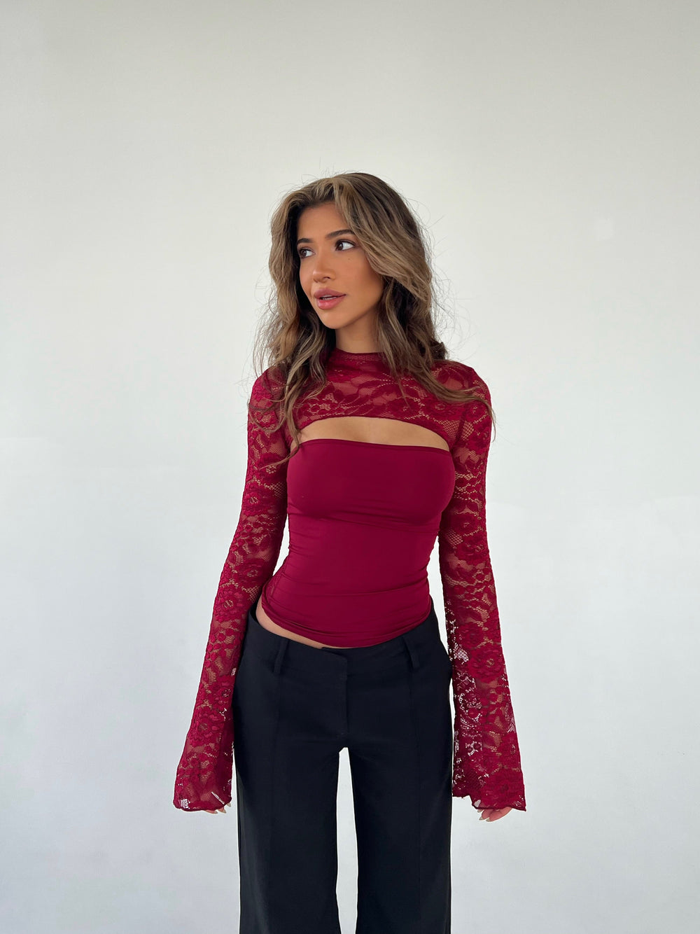 Lacevera Lace Set