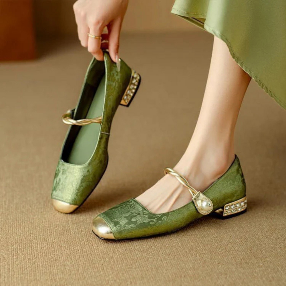 Elva Pearl Detail Pump Shoe