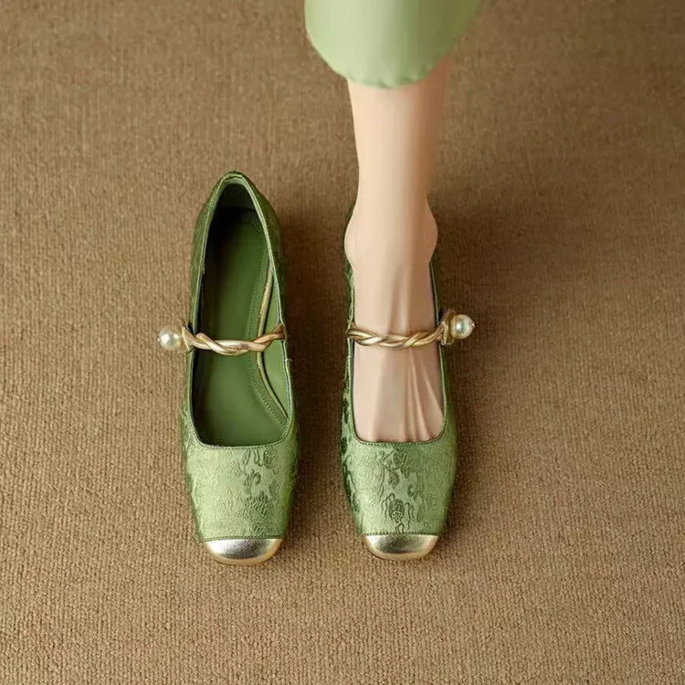 Elva Pearl Detail Pump Shoe