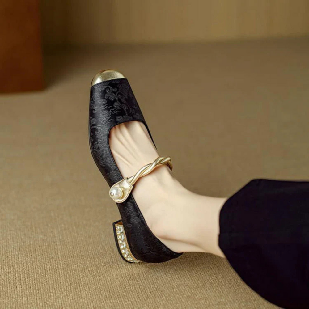 Elva Pearl Detail Pump Shoe