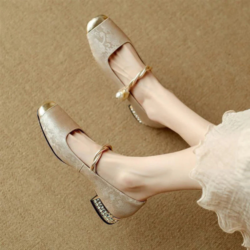 Elva Pearl Detail Pump Shoe