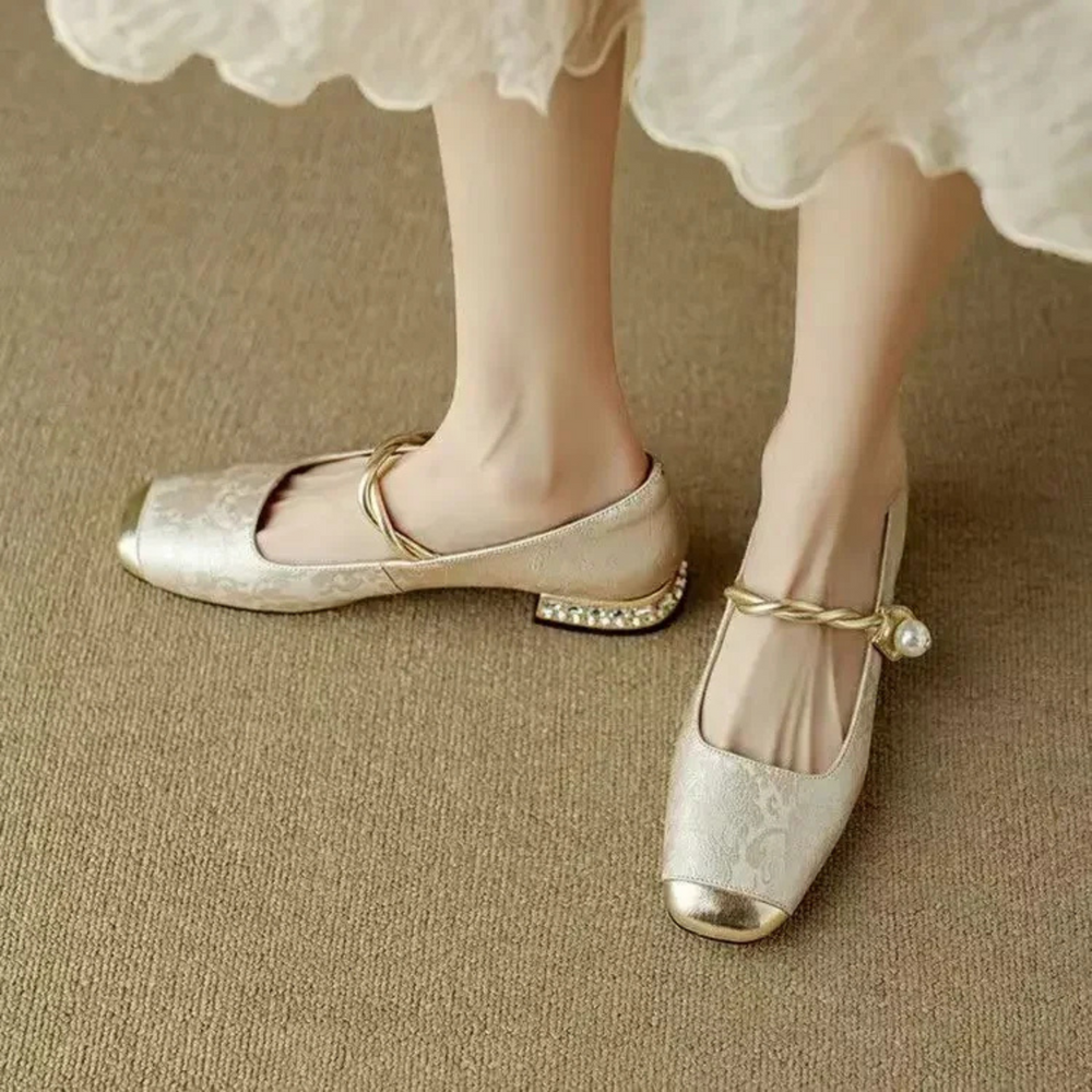 Elva Pearl Detail Pump Shoe