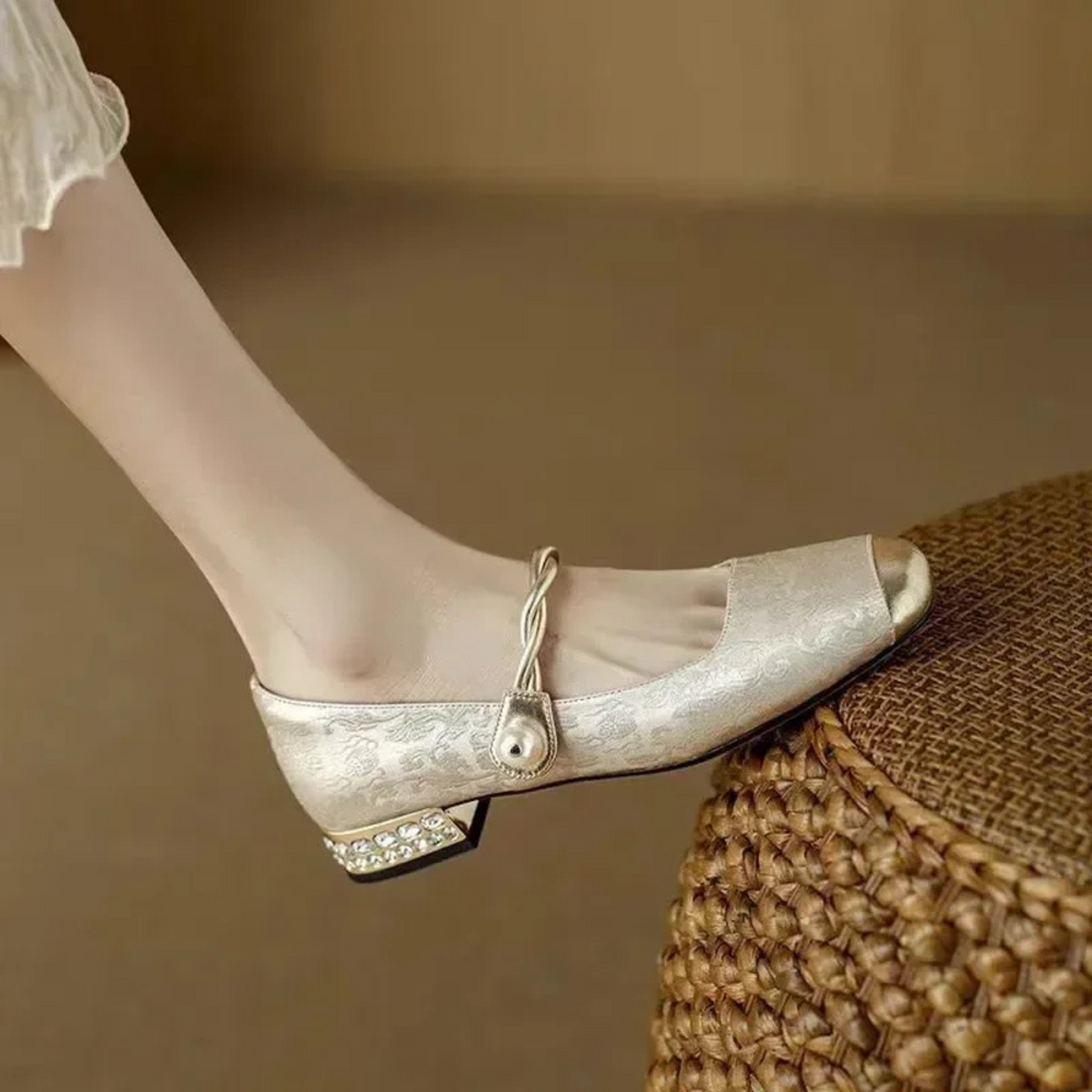 Elva Pearl Detail Pump Shoe