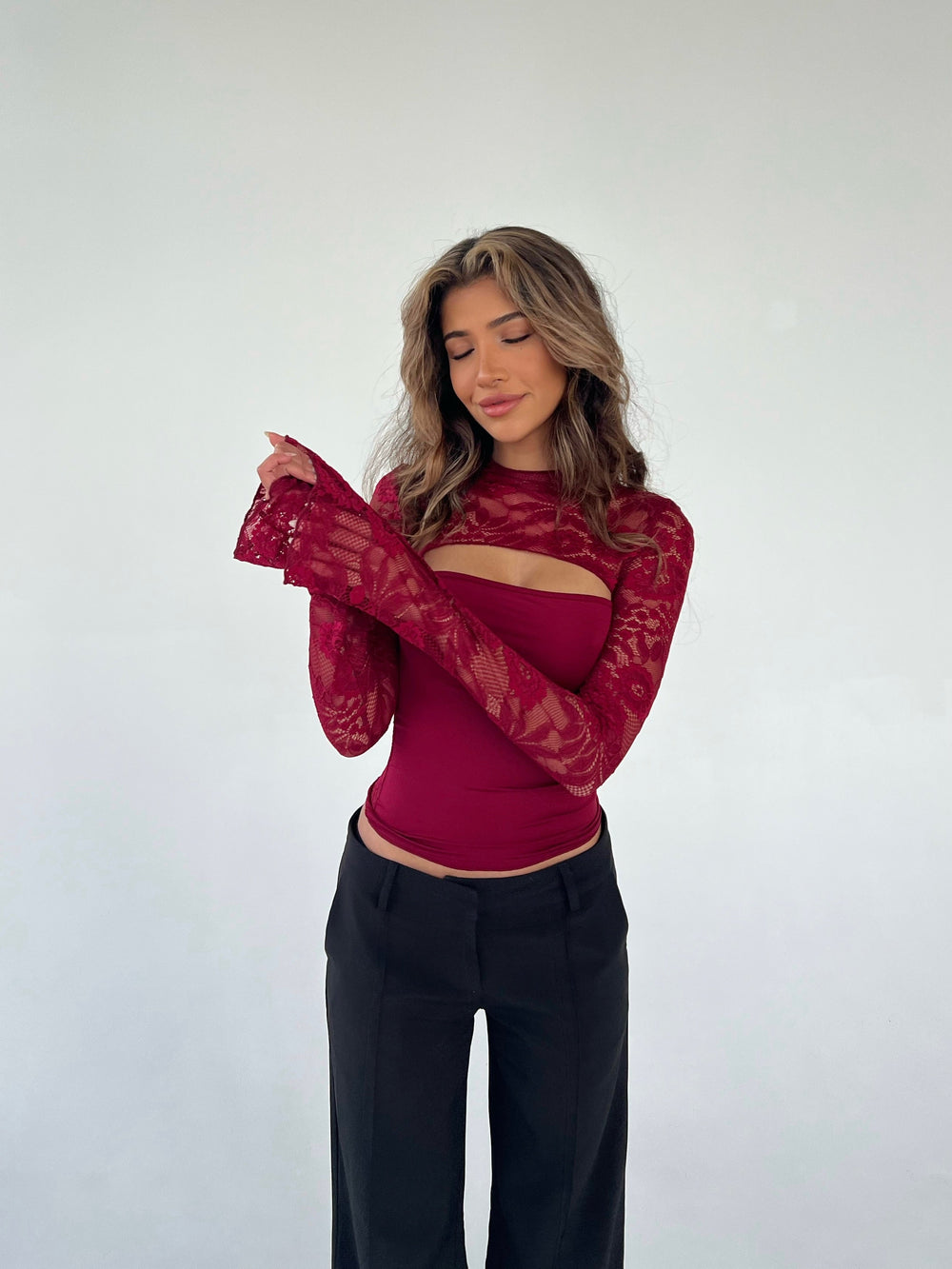 Lacevera Lace Set