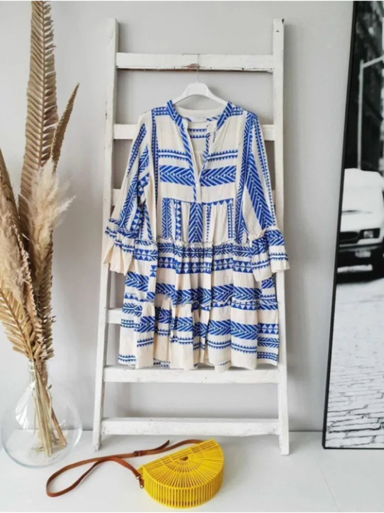 Azaria V-Neck Print