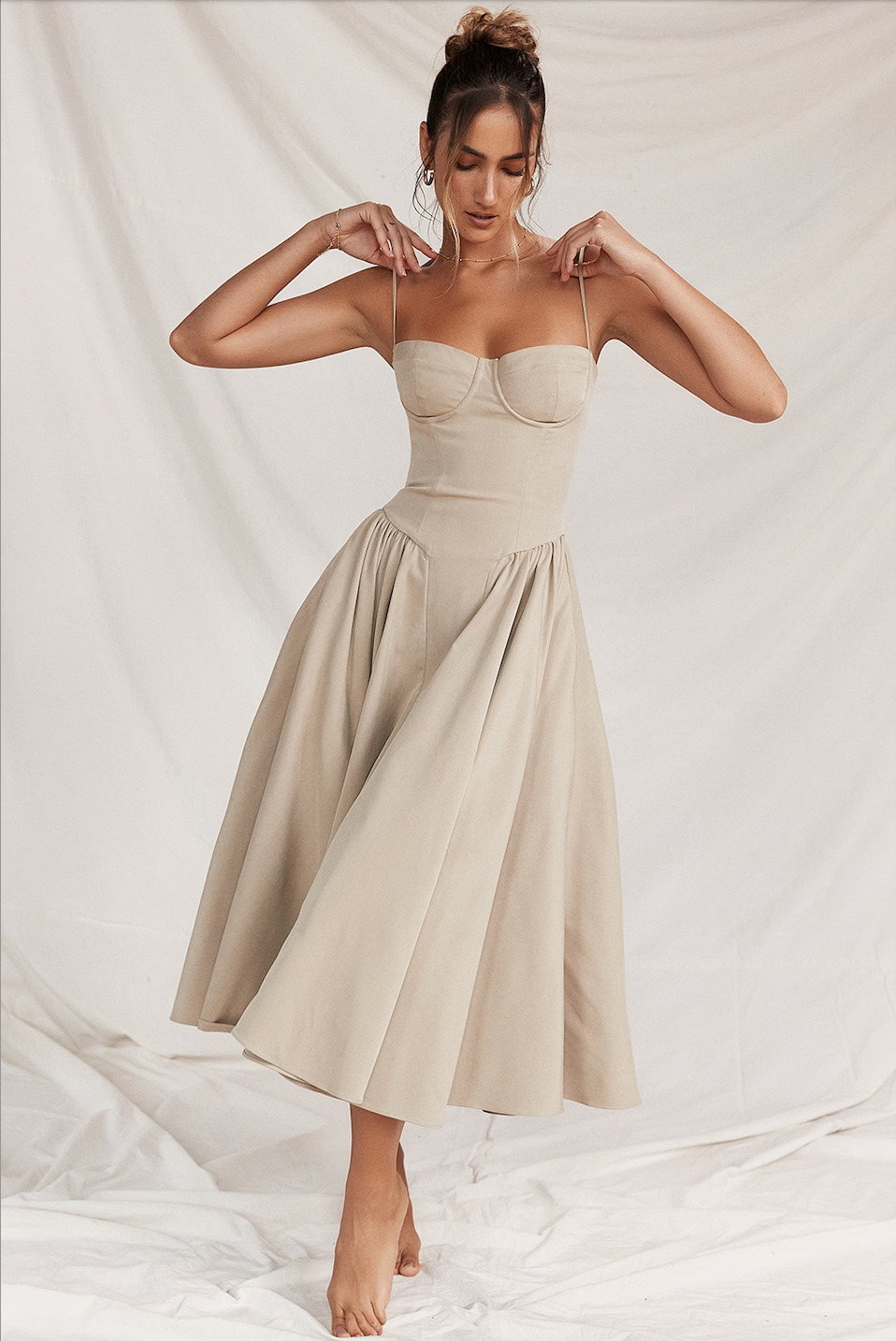 Michaela Sleeveless Midi Dress