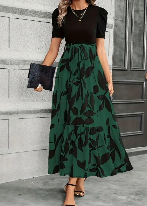 Astrid Elegant Floral Maxi Dress for Summer Days