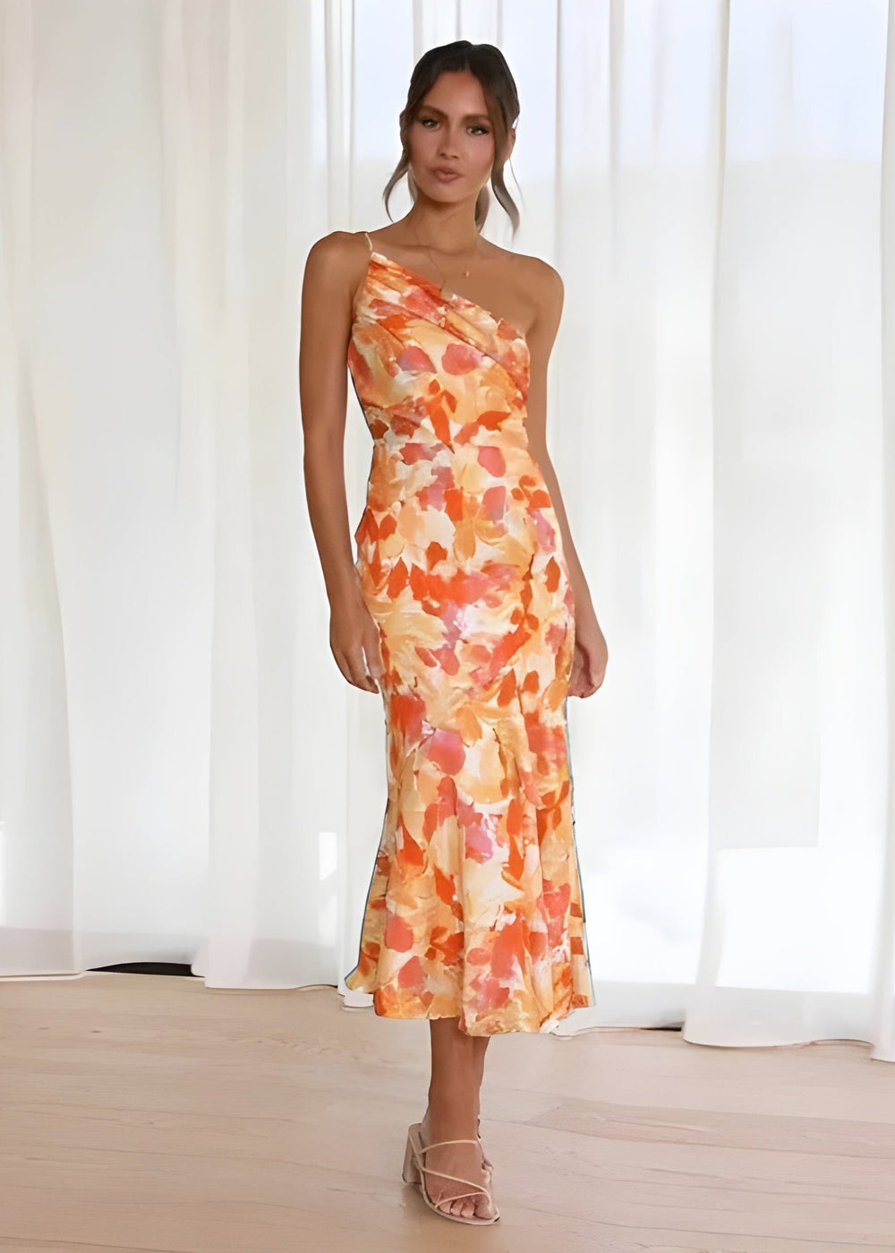 Eveline One-Shoulder Summer
