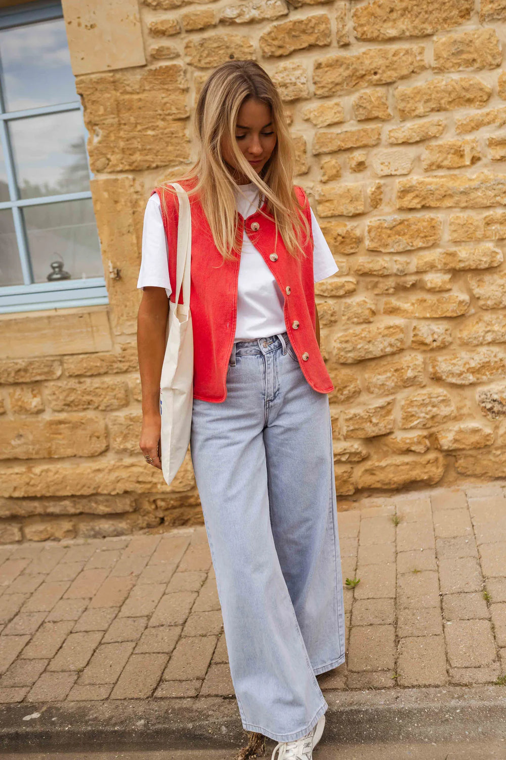 Elyzia Structured Linen Summer Vest