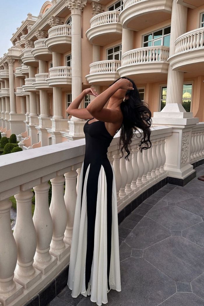 Viara Elegant Dress