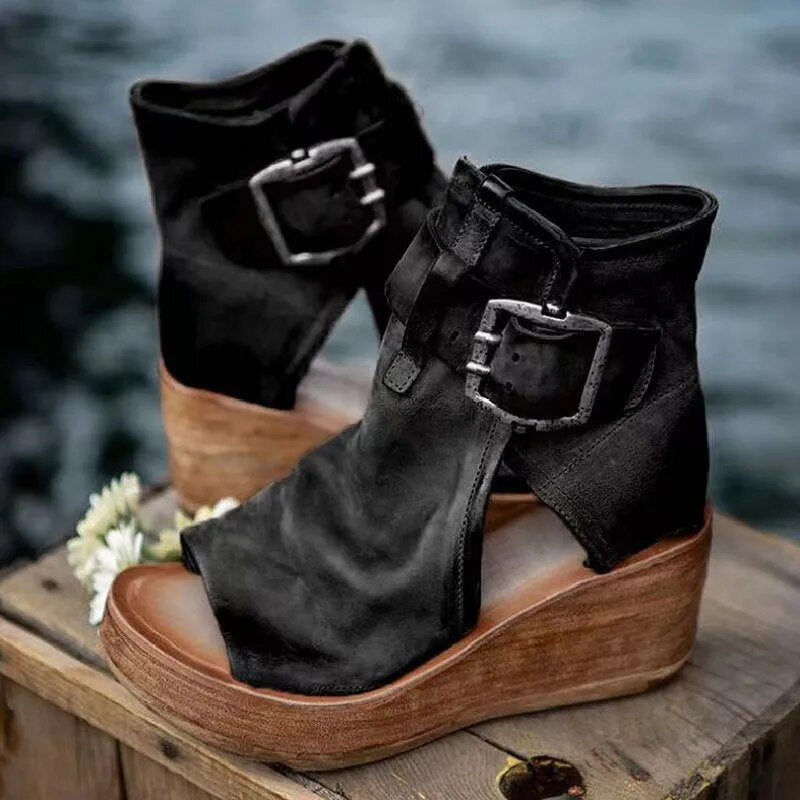 Veriina Chic Casual Wedge Sandal