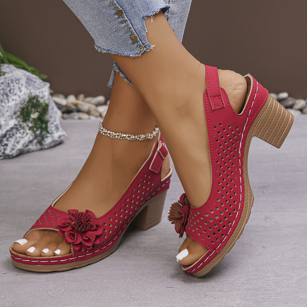 Kalani Schicke Blumensandalen