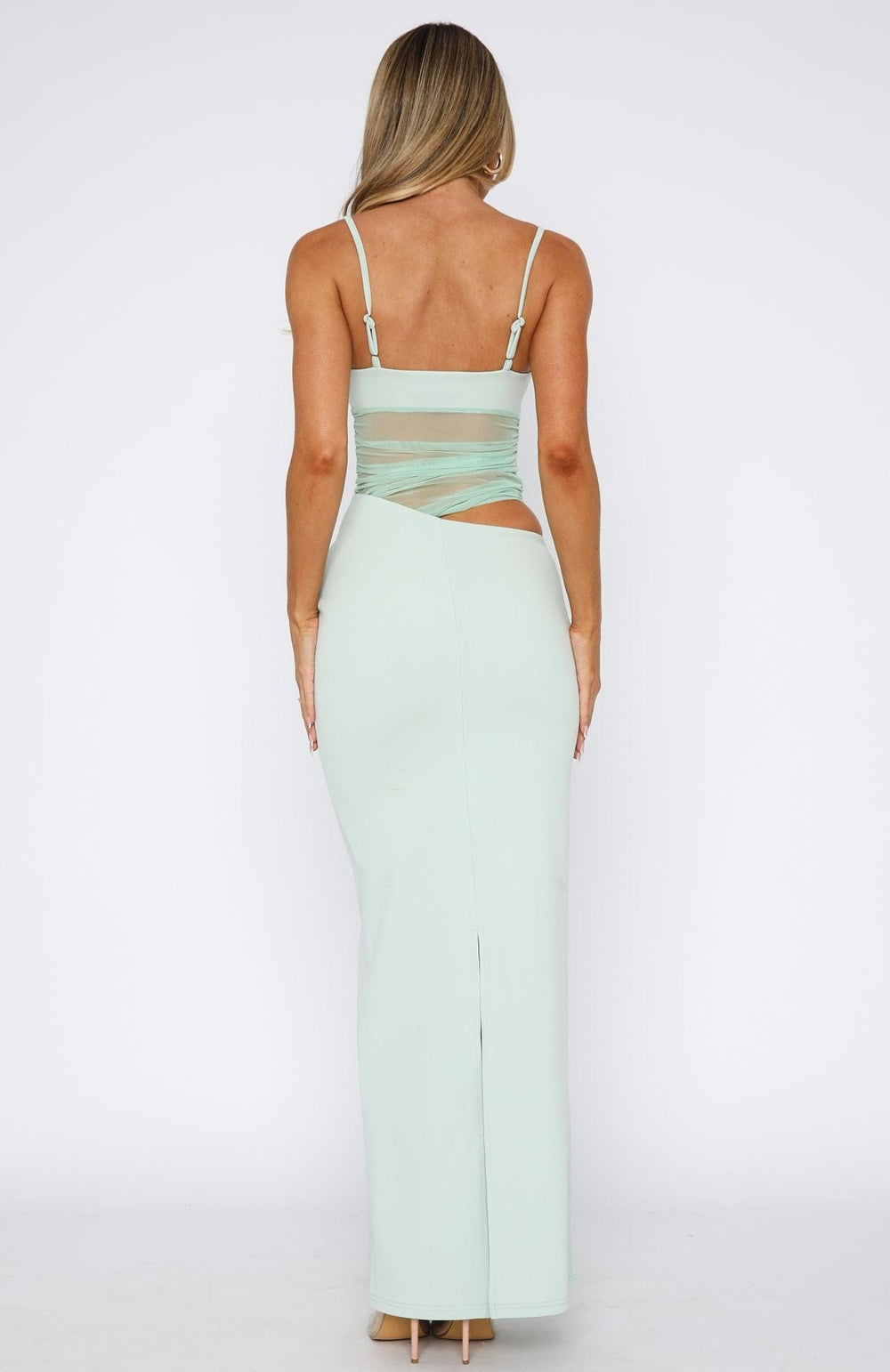 Elayna Flowing Maxi Dress for Timeless Elegance