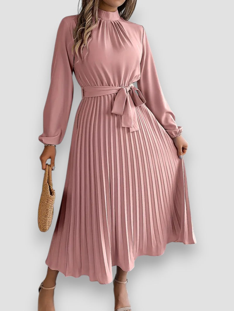 Layla Classic Dress