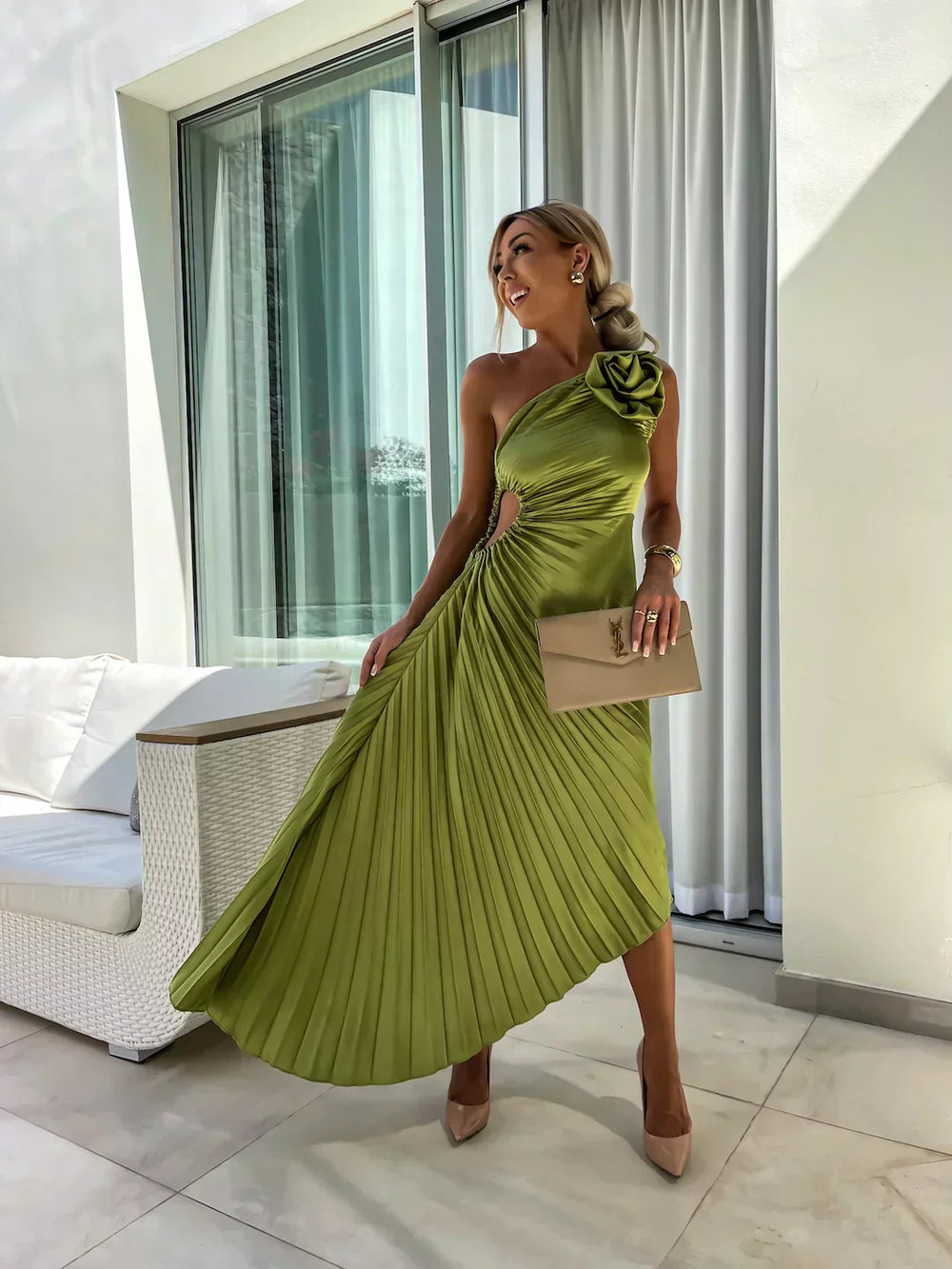 Lizbeth Floral Romantic Dress
