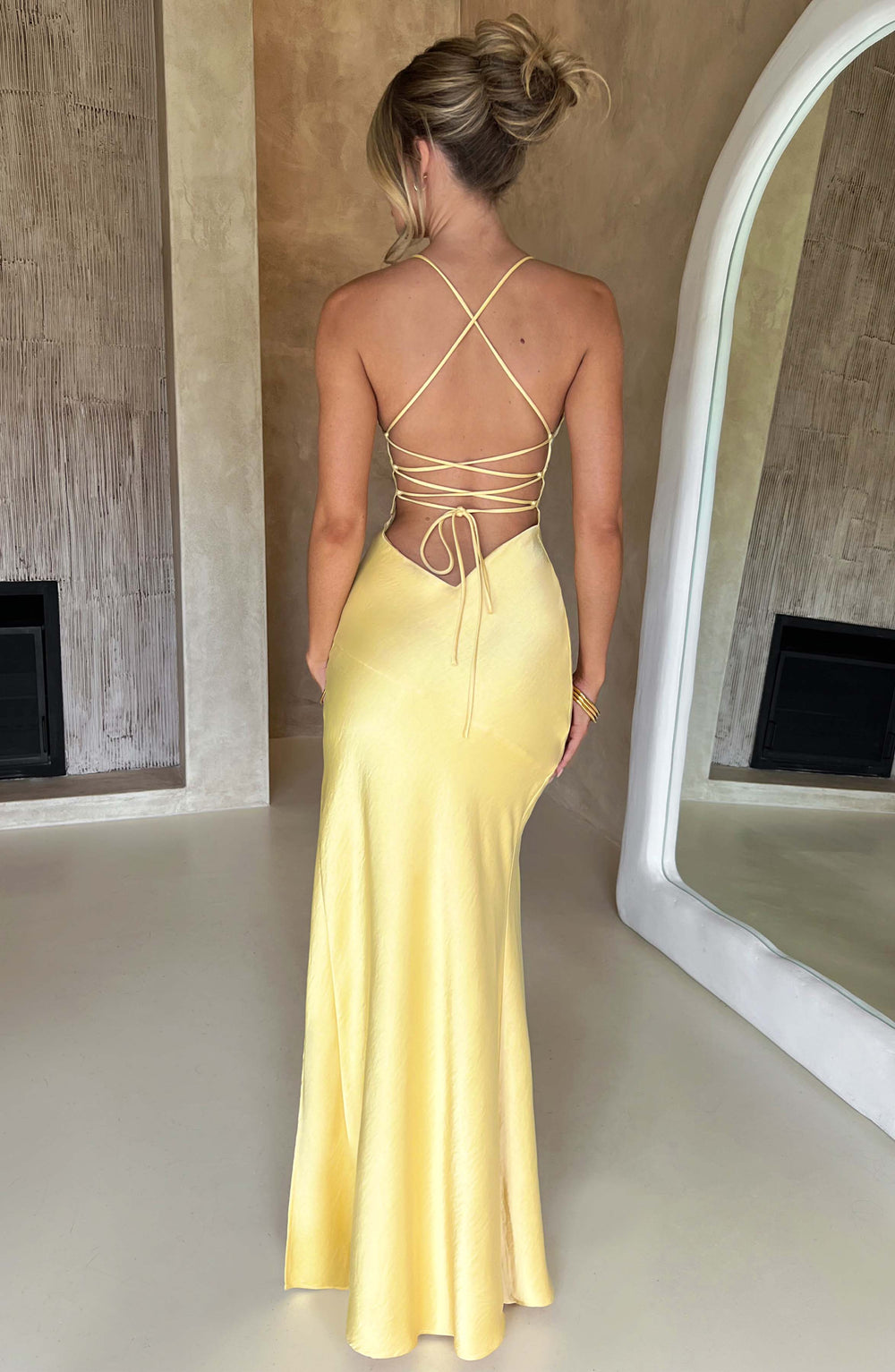 Meliva Sultry High-Slit Satin Maxi Dress for Evenings