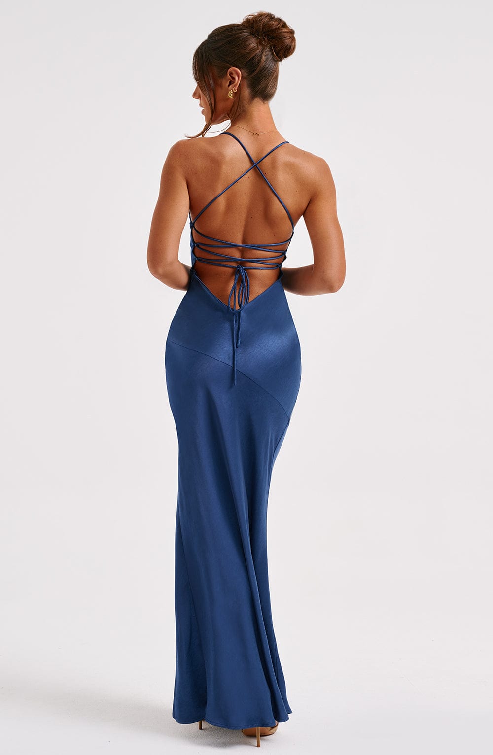 Meliva Sultry High-Slit Satin Maxi Dress for Evenings