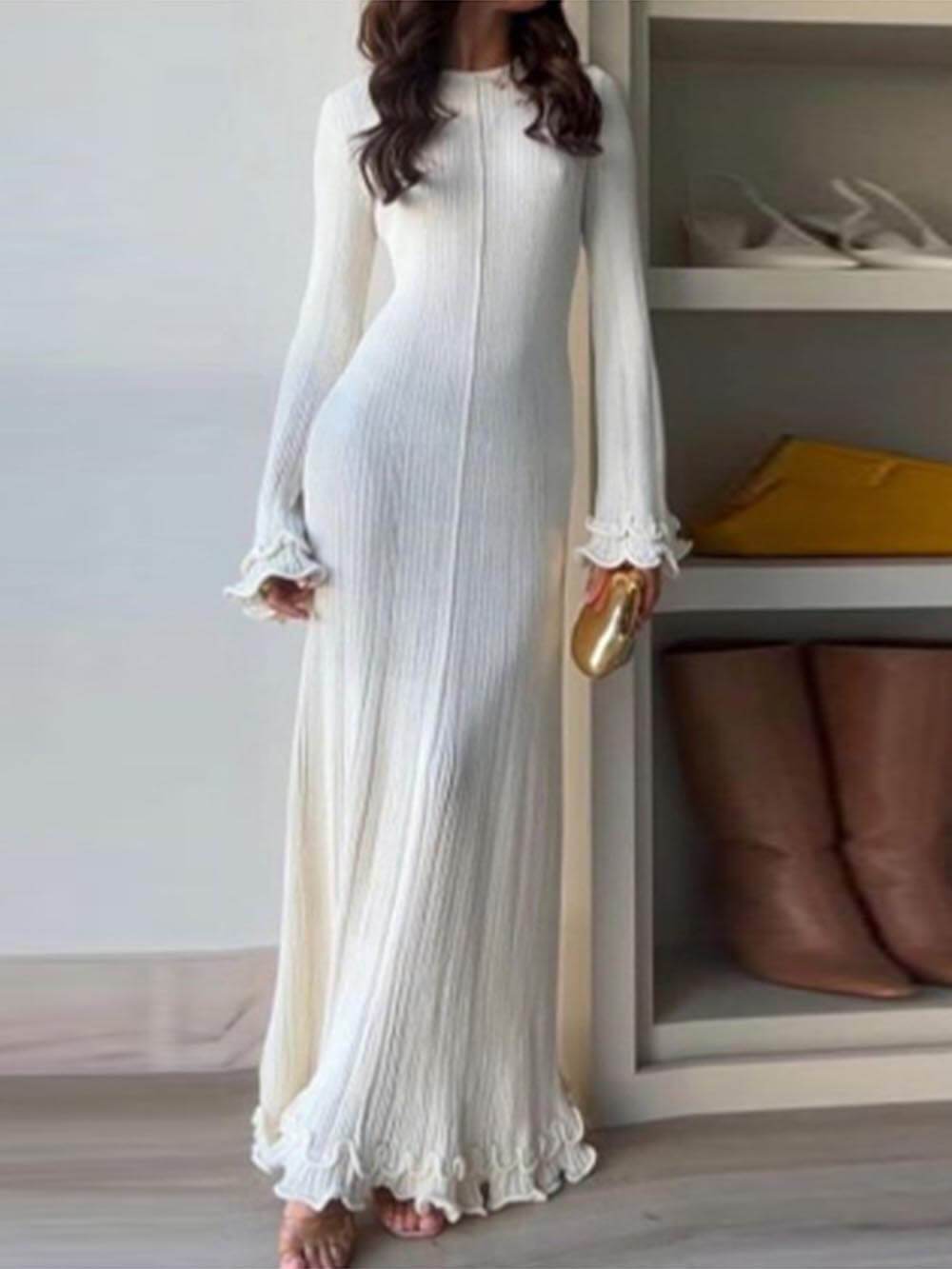 Elegant Trumpet-Sleeve Knit Maxi Dress