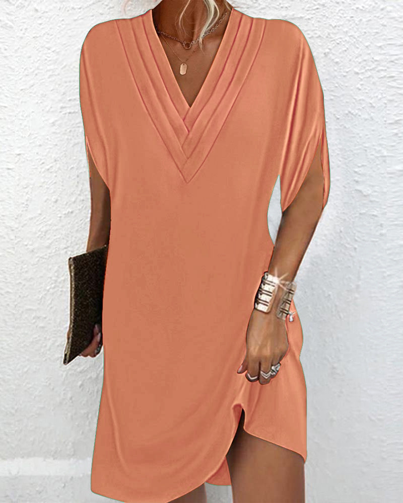 Amélie V-Neck Dress