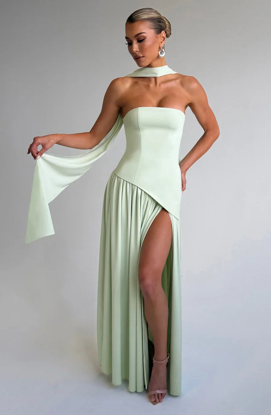 Fahima Graceful Maxi Dress