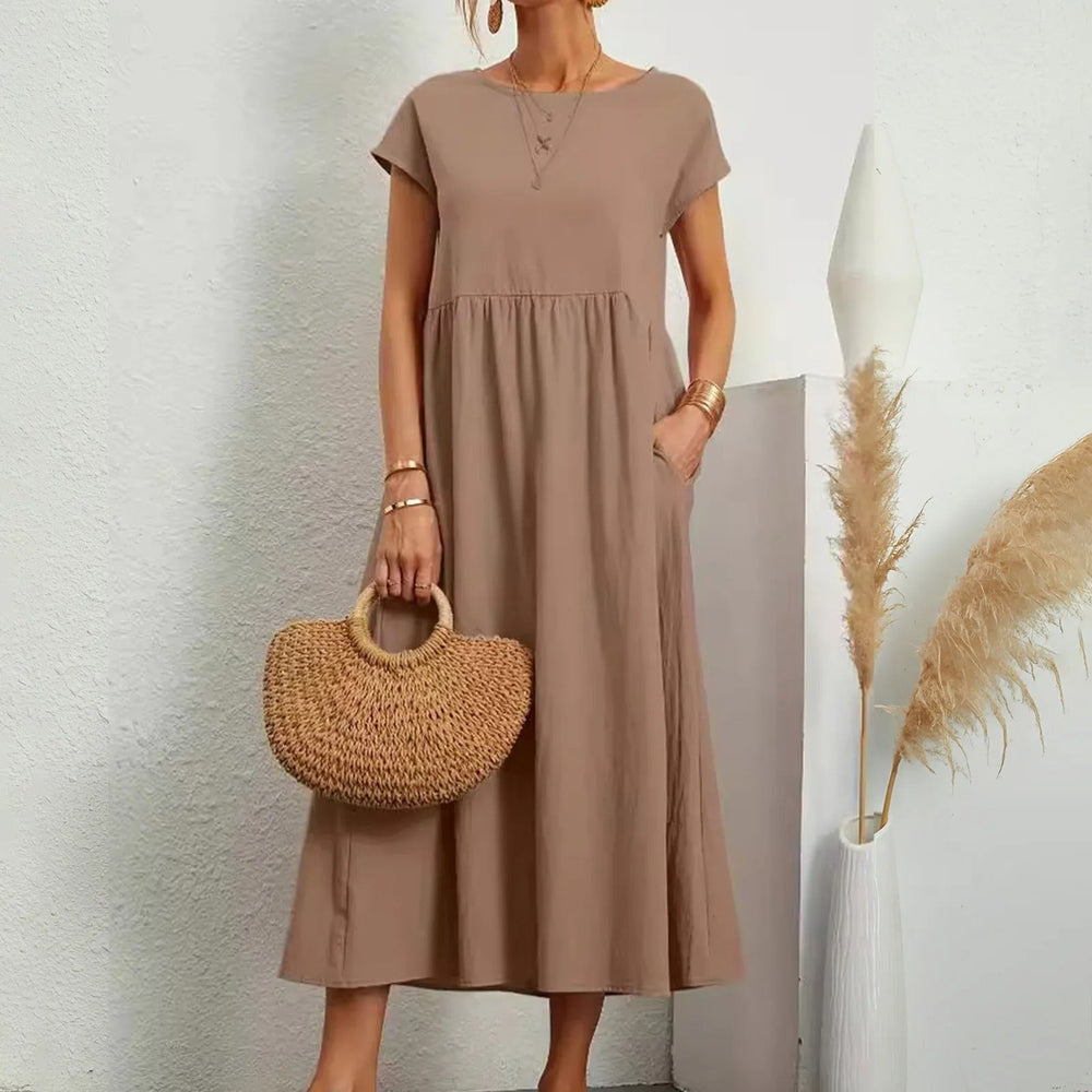 Catherine Elegant Essentielles Dress
